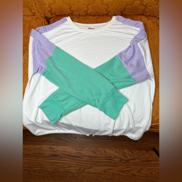 NWOT juniors No Boundaries color block cinch top sweater Size 3X - Picture 5 of 5